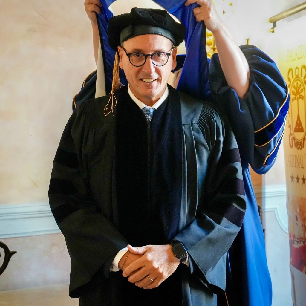 Maria College ceremony honoring Massimiliano Strappetti